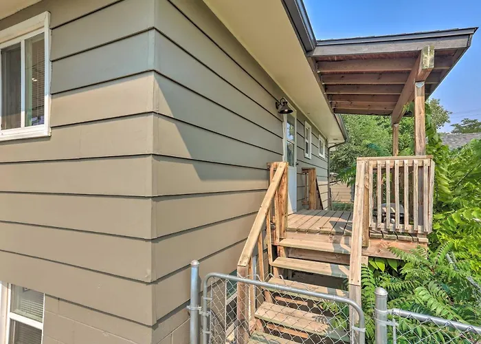 Inviting Rapid City Duplex Less Than 2 Mi To Downtown!