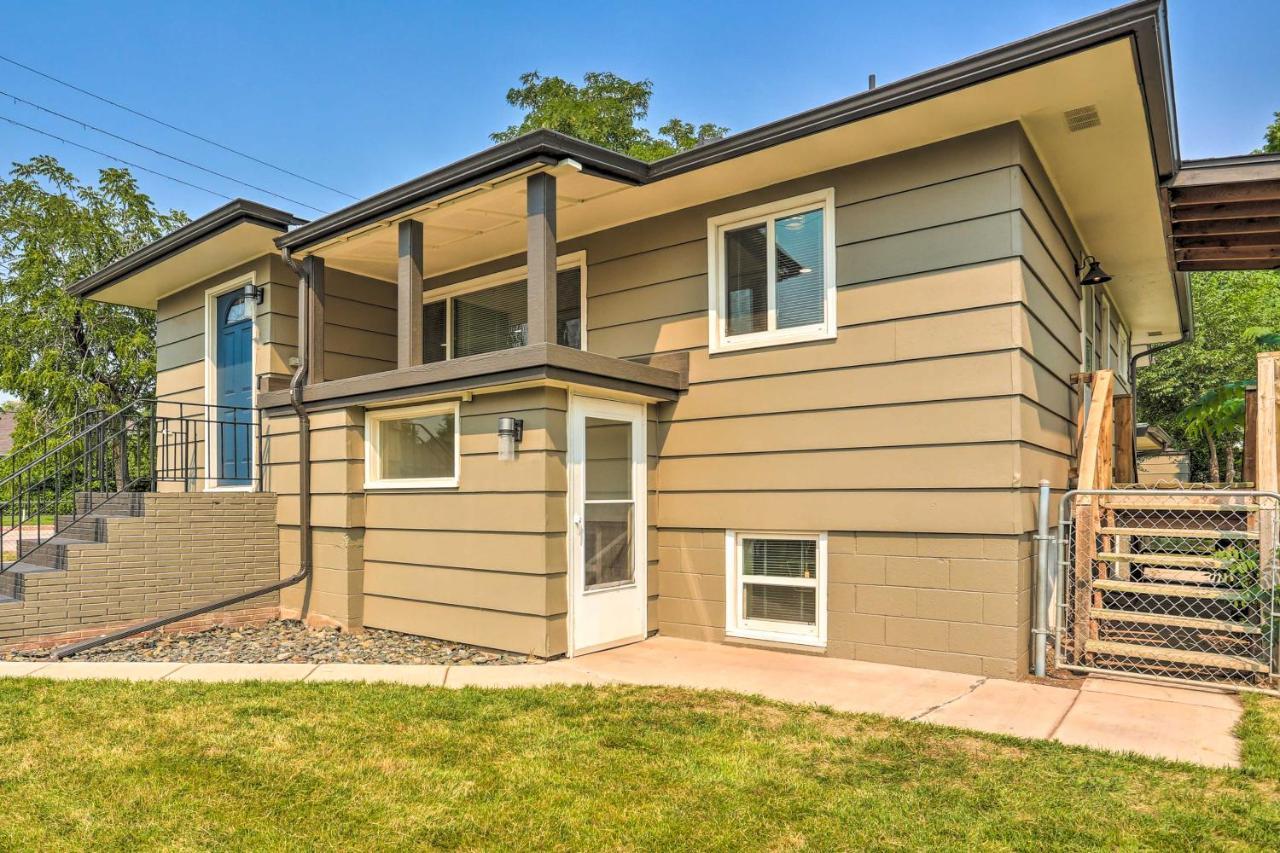 Inviting Rapid Duplex Less Than 2 Mi To Downtown!
